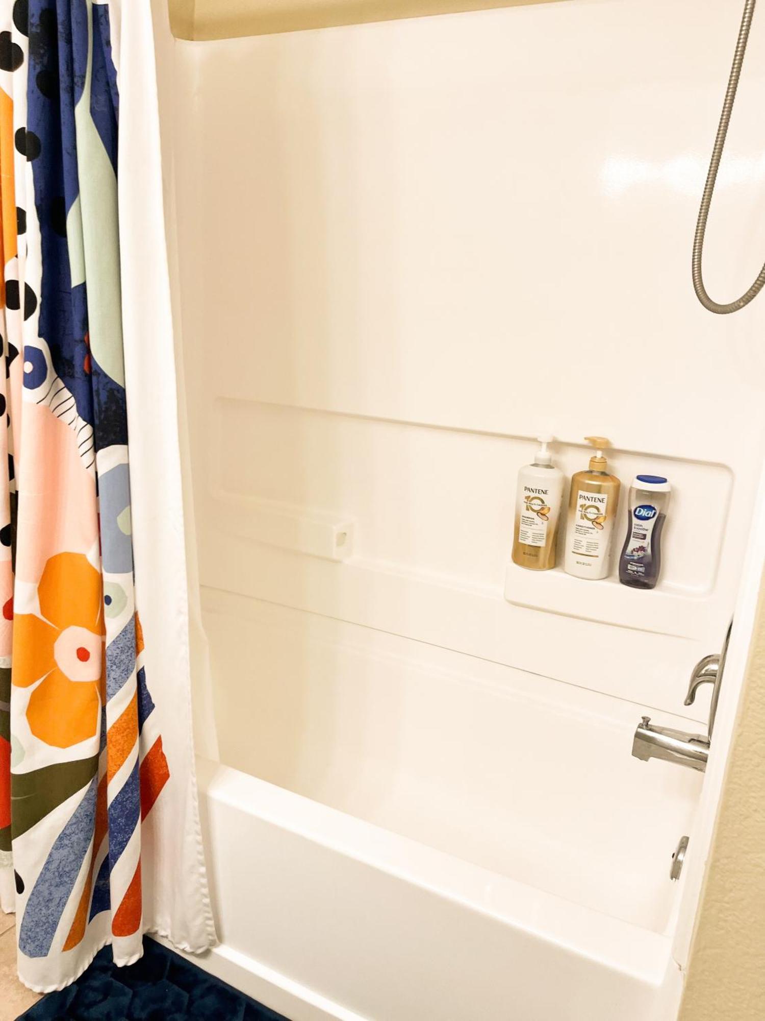 Stylish 2 Bedroom Near Ontario Airport Фонтана Екстериор снимка