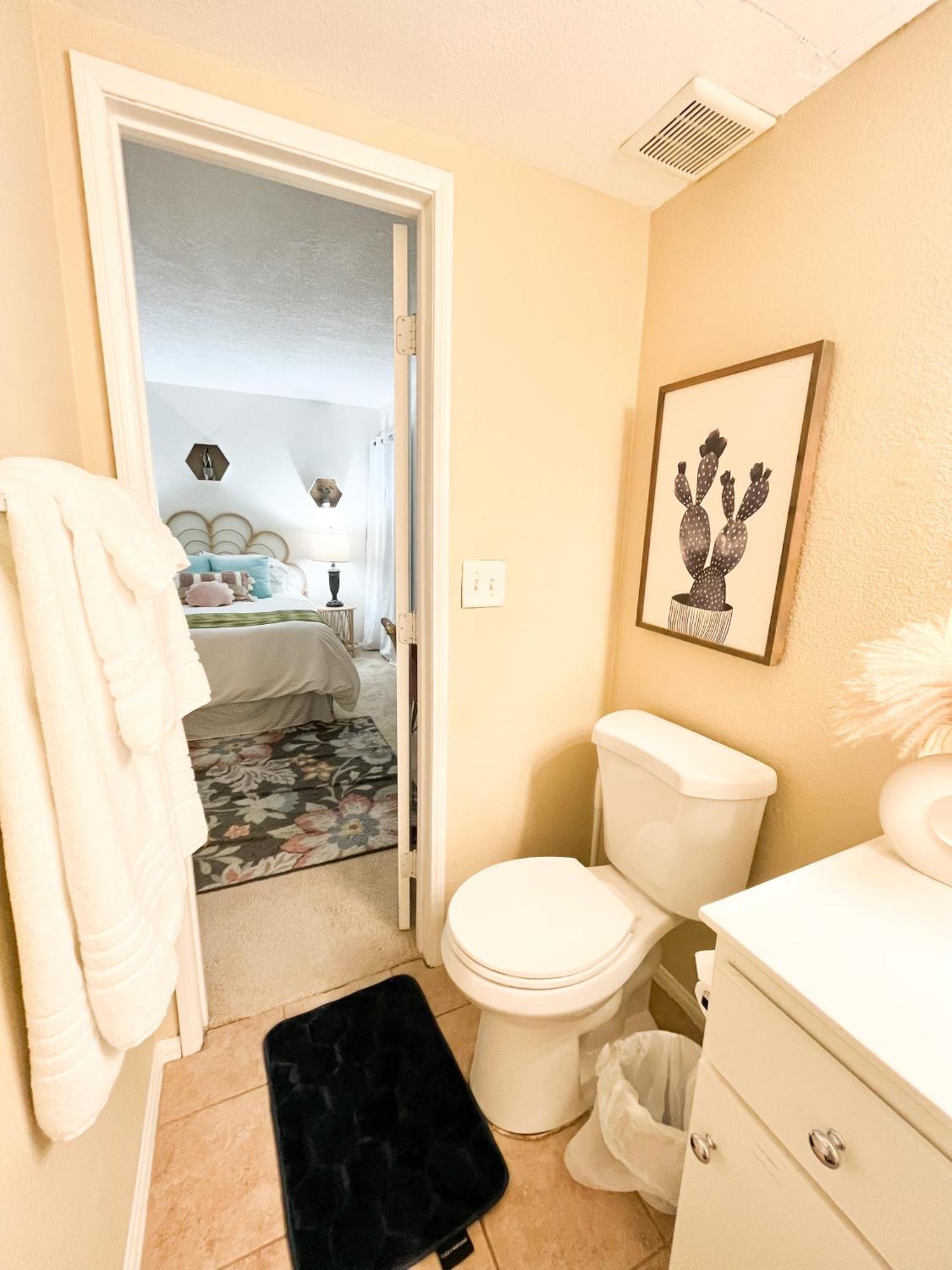 Stylish 2 Bedroom Near Ontario Airport Фонтана Екстериор снимка